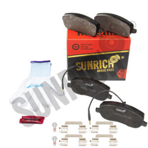 KLOCKI HAMULCOWE SUNRICH PRZÓD SR0284.01-1503/1663