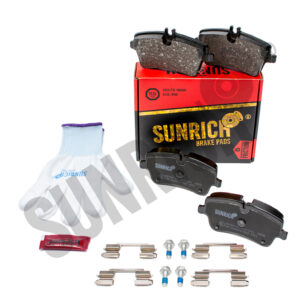 KLOCKI HAMULCOWE SUNRICH PRZÓD SR0289.01-1514/1413