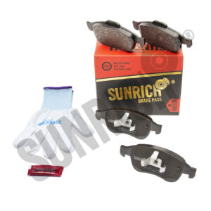 KLOCKI HAMULCOWE SUNRICH PRZÓD SR0430.02-1789