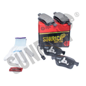 KLOCKI HAMULCOWE SUNRICH PRZÓD SR0828.01-1864